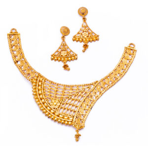 Stylish Kalka Necklace with Earrings