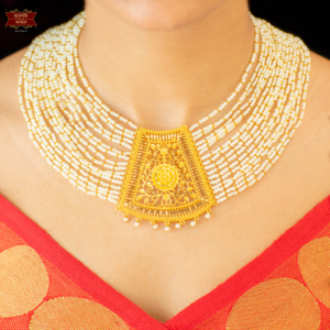 Elegant Gold Plated Pearl and Bead Necklace