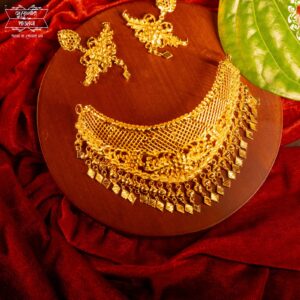 Marvellous Gold Plated Rani Barfi Cuff Choker